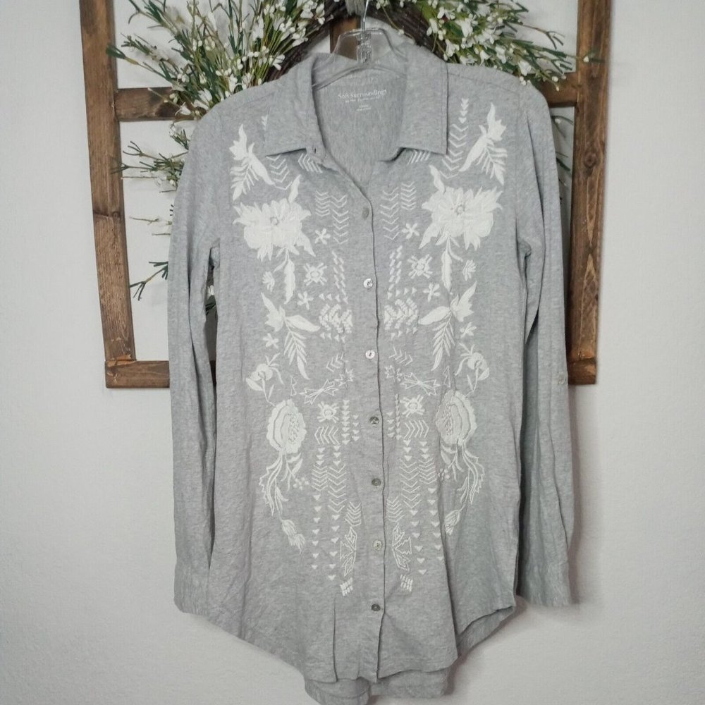 Soft Surroundings Grey Long Sleeve Flower Embroidery Size Xsmall Womens